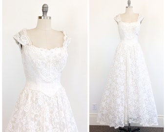 white 50's wedding dress