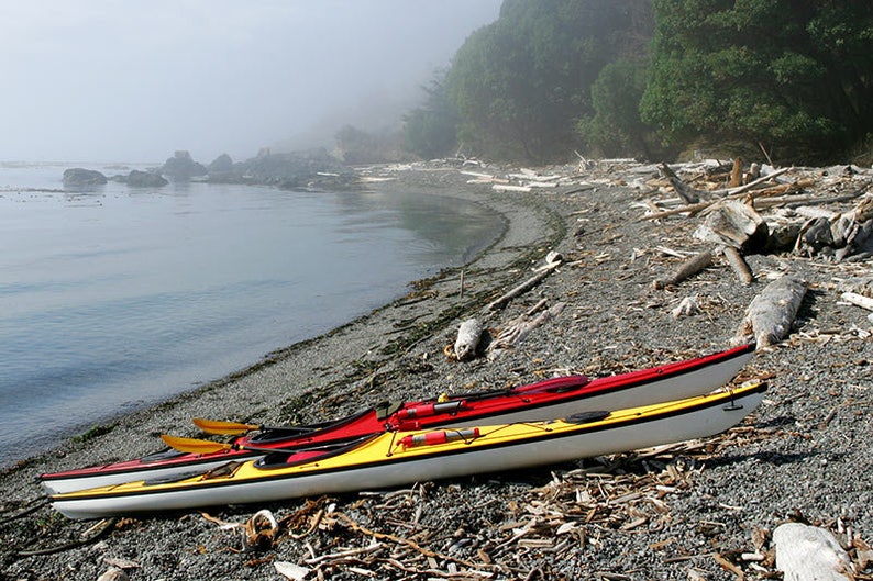 Sea Kayak and Paddle Pendant