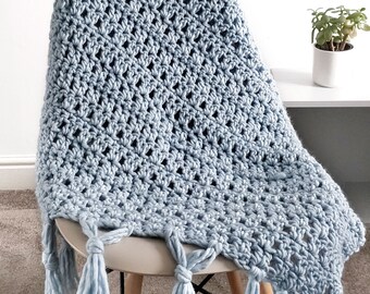 Super Chunky Crochet Tassel Blanket Kit | Easy to Crochet Homeware | Skye Tassel Throw Crochet Kit in Chunky Wool by Stitch & Story