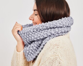 Super Chunky Cowl/Snood Knitting Kit | Beginner Friendly | Mateusz Snood Knitting Kit in Chunky Wool by Stitch & Story