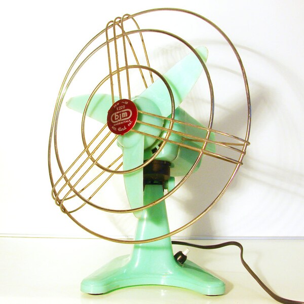 Vintage amazing mint green electric fan - made in Italy by Bjm - 60s