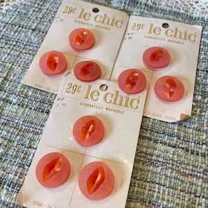 Vintage Le Chic Sugar Rose roze knopen op kaarten 9 knoppen Junk Journal Naaiideeën Ambachtelijke projecten New Old Stock