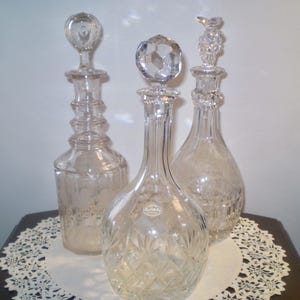 3 Vntg WINE DECANTERS - Clear Crystal glass Wine Decanters with stoppers- 1940s-1990s Decanters- Choose your Decanter for display or use