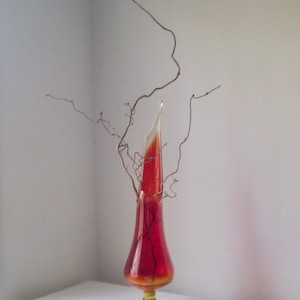 RED SWUNG VASE mid century glass- pedestal red & gold swung stretched glass vase- L.E.Smith art glass Flame vase from 1960s- Amberina glass