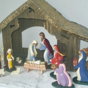 antique NATIVITY SET- hand made and painted creche set- missing baby Jesus- handmade wood manger scene- forced perspective wood figures-