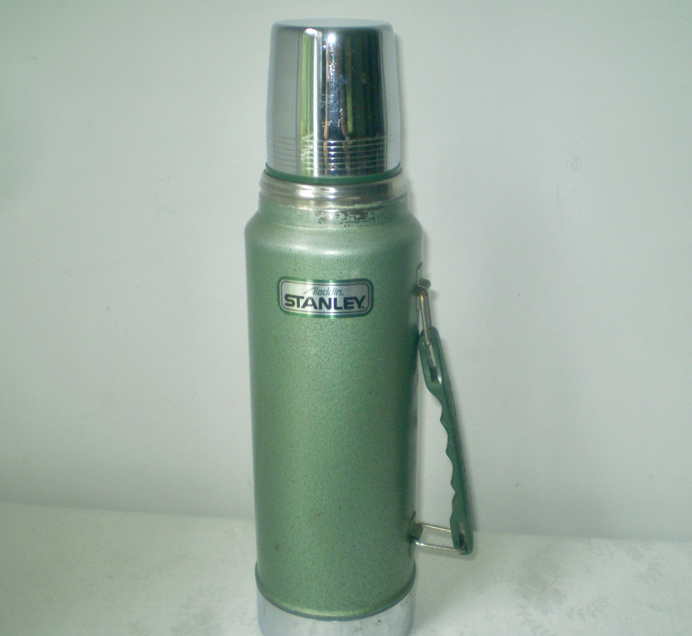 Stanley Classic Thermos Green Vacuum Bottle Coffee Cold Hot Drink Camping  Patina