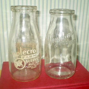 Pair of Vintage school milk bottles- half pint PA dairy bottles- Highland Dairy and Maplecroft Dairy- King of Prussia, Doe Run, PA bottles