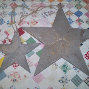 BARNWOOD STARS- 2 Wooden stars for decoration- small & large stars of Wood- Farmhouse decor stars- USA stars- hanging wooden stars for home
