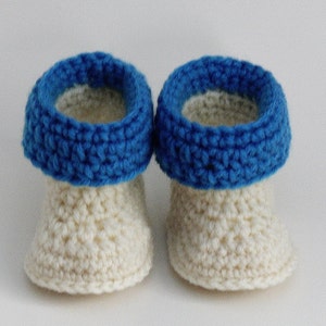 Crochet Pattern - Baby Booties - Baby Boots - Baby Slippers - Easy Preemie, Newborn, 3 Month, 6 Month, 1 Year, 2 Year Meadowvale Studio 175