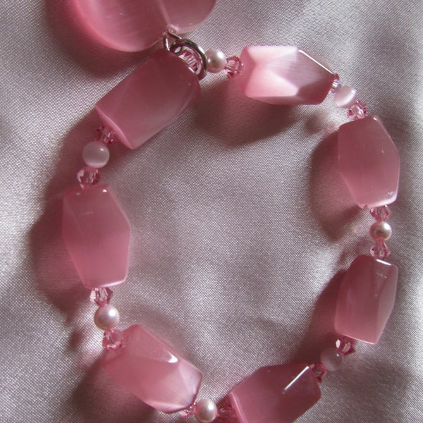 Pink Cat's Eye Heart Stretch Bracelet