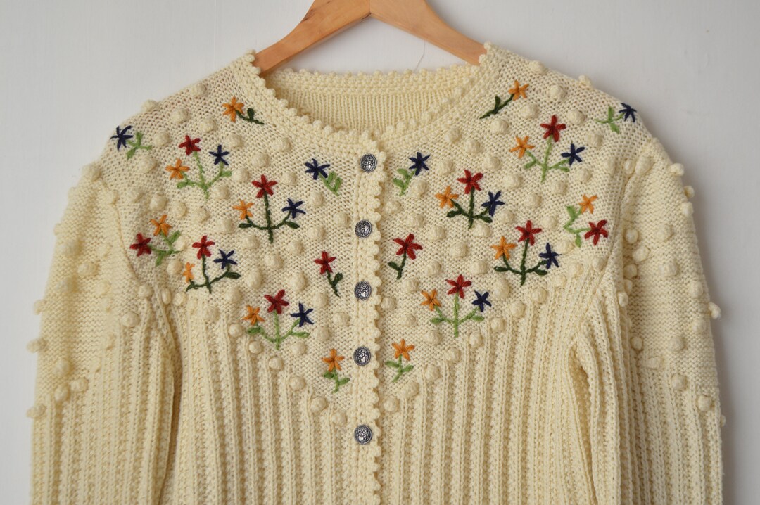 Women's Vintage Cream Crochet Austrian Boos Cardigan M/L