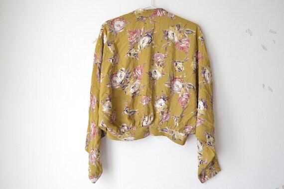 vintage mustard yellow floral pattern batwing sle… - image 3