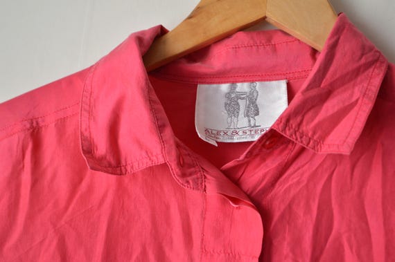 vintage 90s magenta pink silk button down oversized short sleeves shirt blouse // L-XL