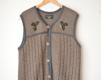 vintage men’s 80s Austrian floral embroidered brown hand knit wool blend buttoned vest gilet // M-L