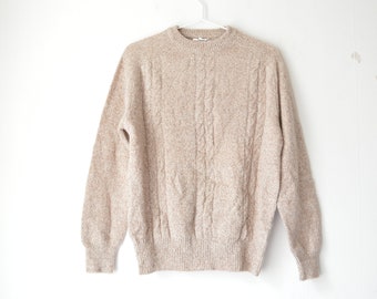 1960s vintage speckled beige cream shetland wool crew neck knit sweater pullover // S-M