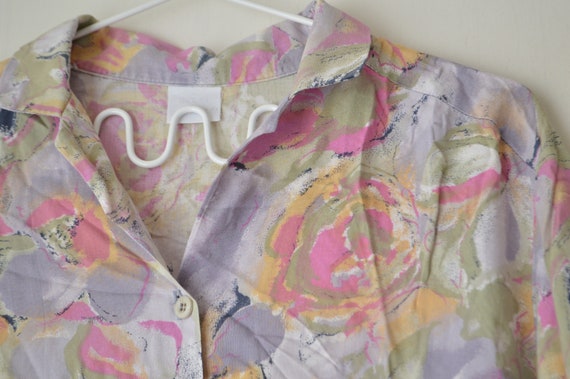 vintage pastel abstract pattern button down short… - image 4