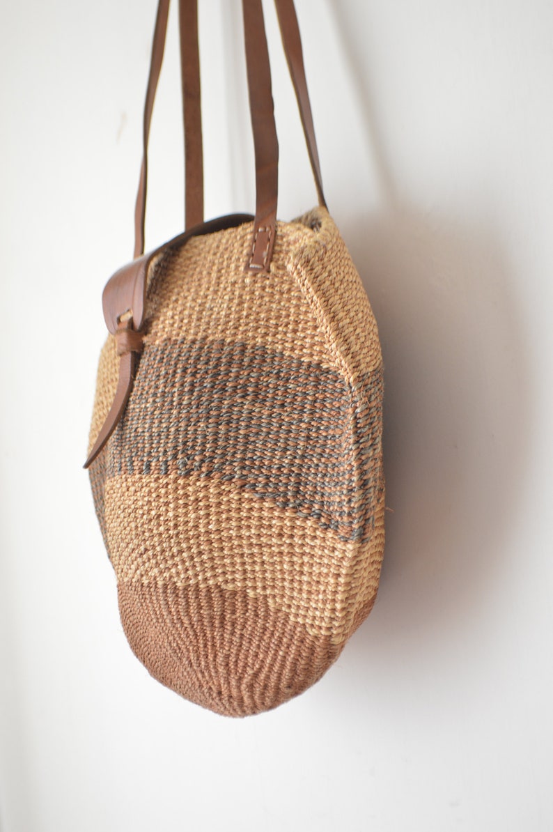 vintage woven and leather sisal shopper market tote shoulder bag 70s