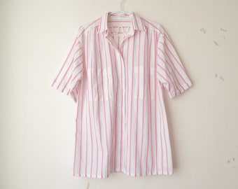 80s vintage pink and white striped oversized button down short sleeves summer shirt blouse // M-L