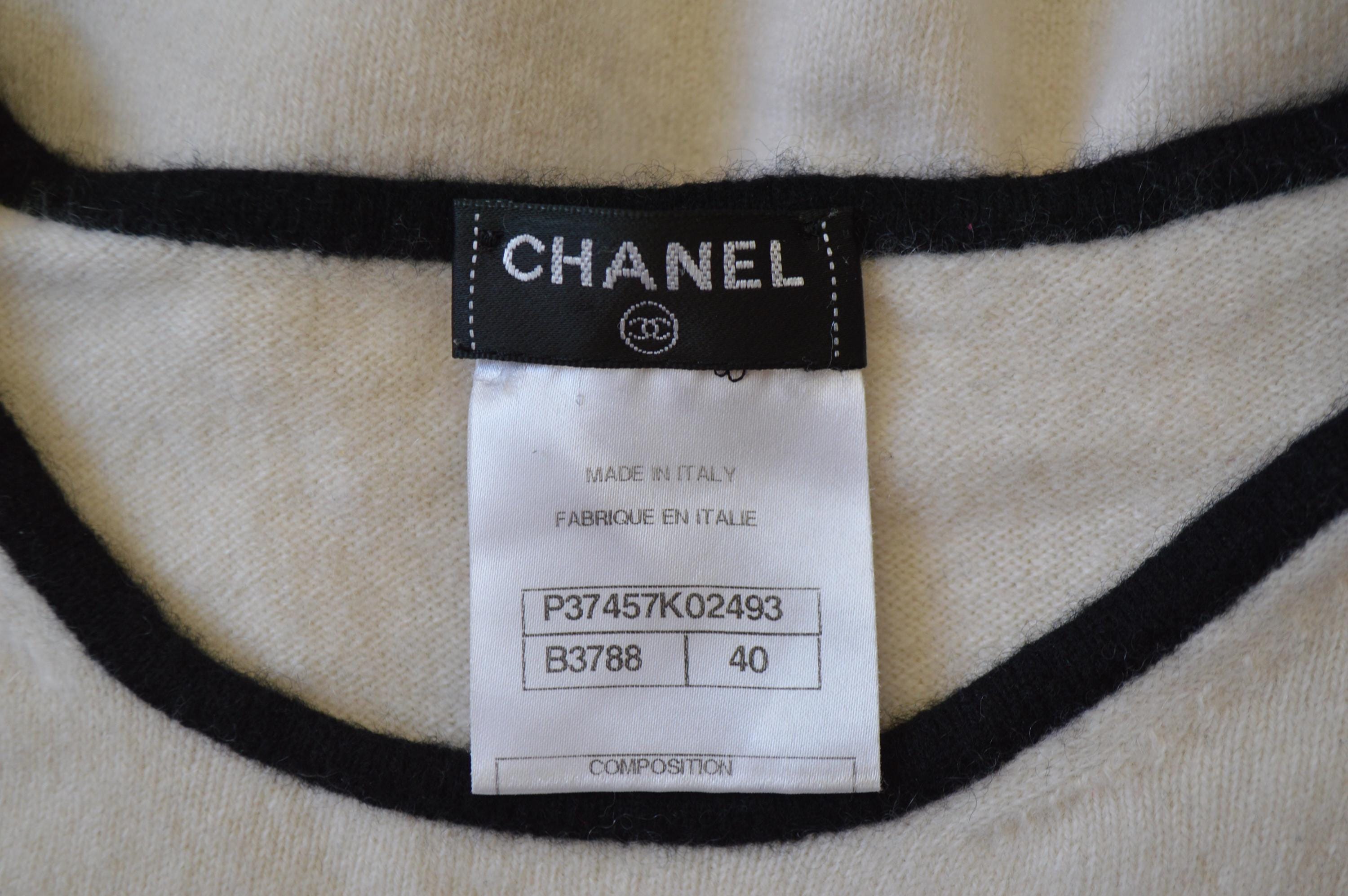 Vintage Chanel Tops - Etsy Finland