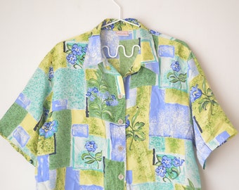 chemisier oversize boutonné en soie vert et bleu botanique floral abstrait vintage des années 1990 // L