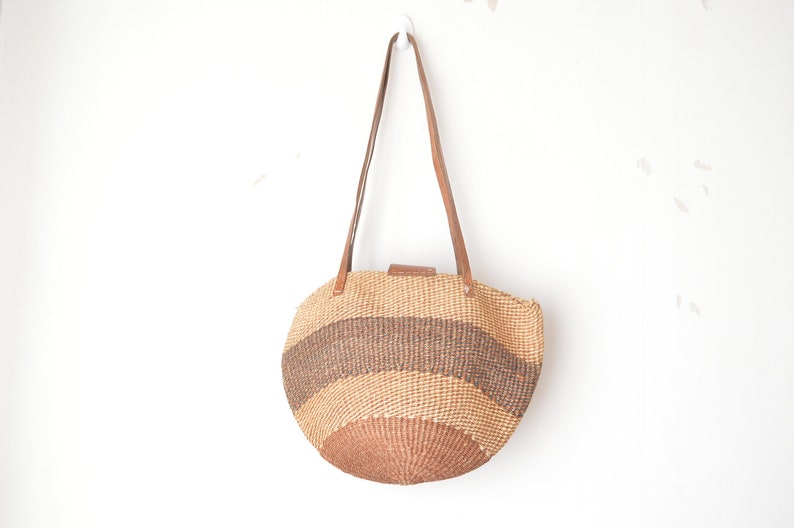 vintage woven and leather sisal shopper market tote shoulder bag 70s