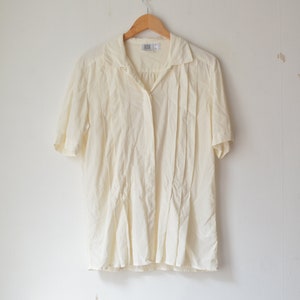 vintage 90s silk cream ivory button down short sleeves collared shirt blouse // M-L