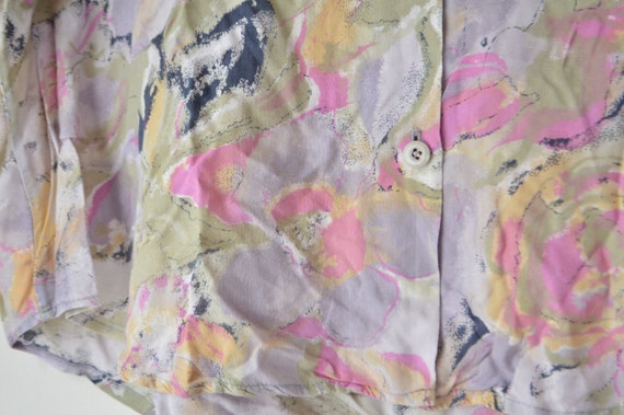 vintage pastel abstract pattern button down short… - image 3