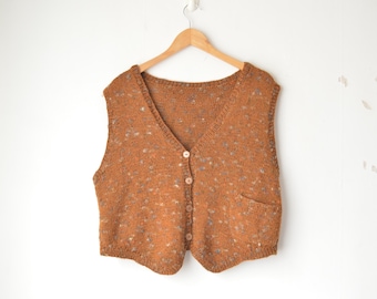 Gilet corto con scollo a V, abbottonato e lavorato a mano, marrone maculato, vintage anni '80 // M-L