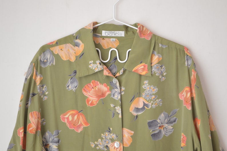 dusty green silk floral button down oversized granny shirt blouse 70s L