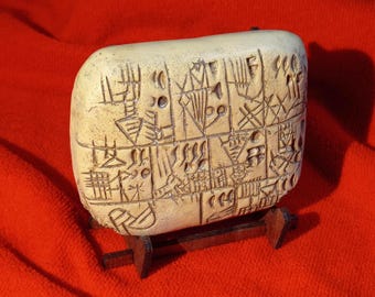 楔形文字　多分レプリカ 楔形文字 多分レプリカ 楔形文字板のレプリカ – コレクターの