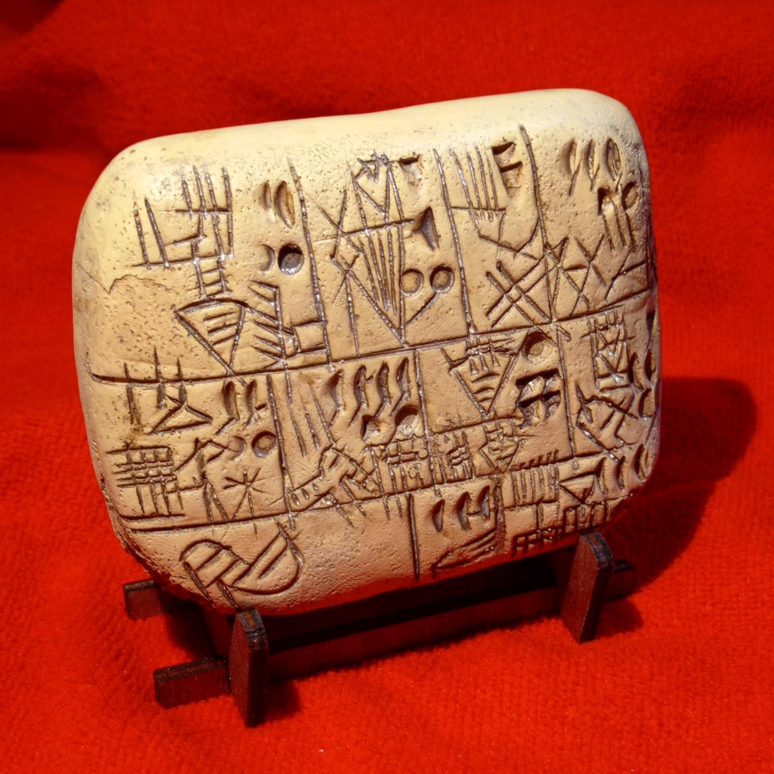 楔形文字　多分レプリカ 楔形文字板の樹脂レプリカ – メソポタミアの文字 - Etsy 日本