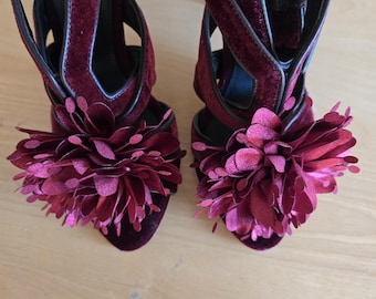 Shoe Heel Clip-On Flower Pom Pom Decoration Formal Valentine Christmas Holiday Wedding Bridal Fancy Dressy Date Removable Clip On