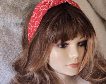 Diadema de corazones de San Valentín con nudo rojo, banda de tela. Ideal para fiestas familiares, trabajo, vísperas festivas, citas, etc.