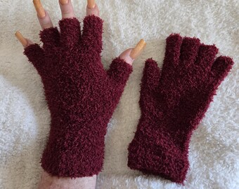 SOFT Warm Wrist Fingerless Gloves Knit Red Maroon Wrist Hand Warmers Mittens