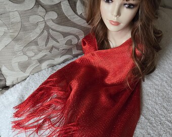 VACACIONES Chal de ganchillo con flecos finos rojos brillantes de San Valentín. Perfecto para la familia, el trabajo, las fiestas, las vísperas festivas, las citas diarias, la Navidad.
