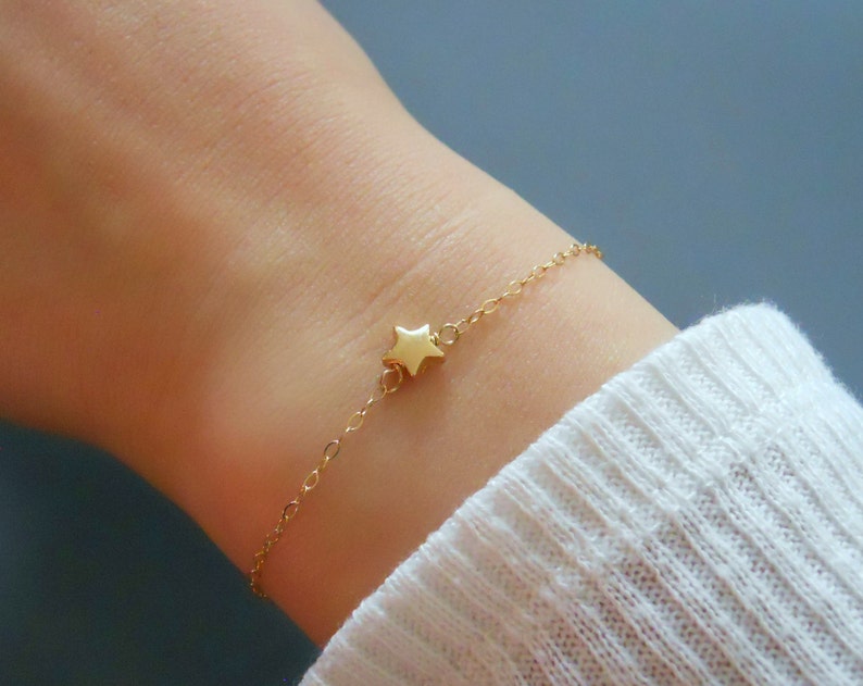 Gold Star Bracelet Delicate 14K Gold Filled Star Bracelet Etsy