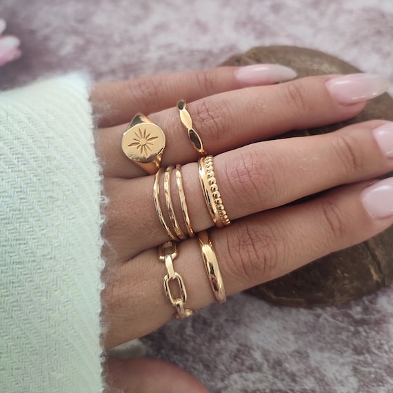 Top Trendy Gold-Plated Ladies Rings - Soni Fashion®