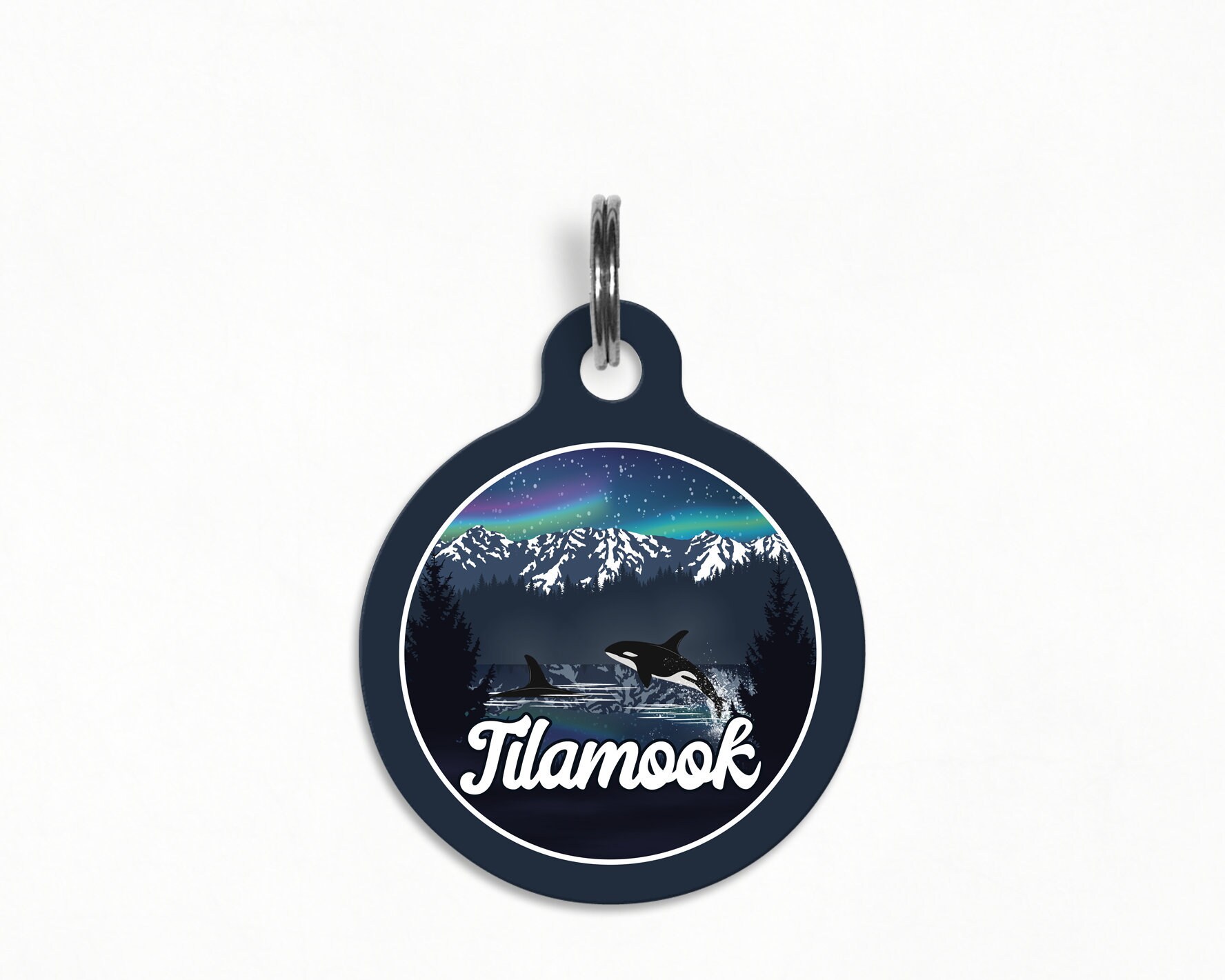ペットIDタグ | 「Tilamook」 - Auora Orca Mountain ドッグタグ、両面