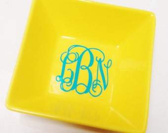 Monogrammed Jewelry Ring Dish in Vibrant Color