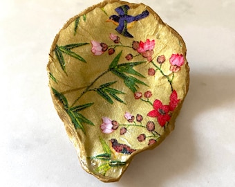 Oyster Shell Decor Ring Dish