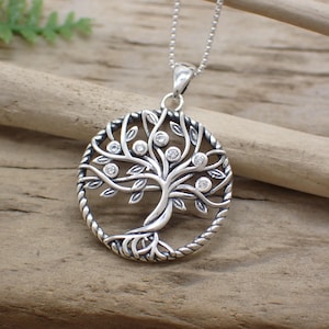 Dije de árbol de la vida en plata de ley