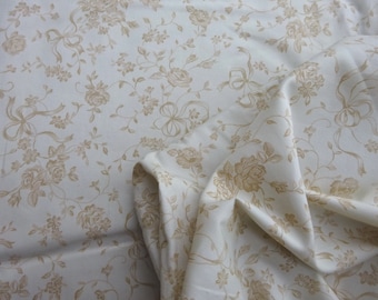 Robe vintage en coton frais, confection de roses fauves et noeuds de ruban 36 po. L x 44 po. l