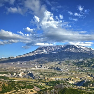 Mount Saint Helens Photo, Landscape Photo, Nature Image, Volcano Photo, image 1