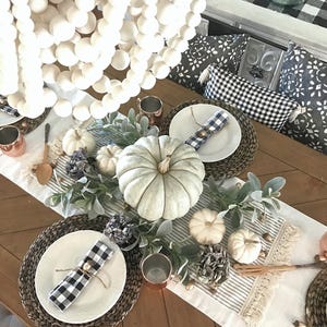 New Table Runners with Fringe Detail, Table Runner, Table linens, Tassel Decor , Farmhouse Decor, Modern Farmhouse, Boho Decor