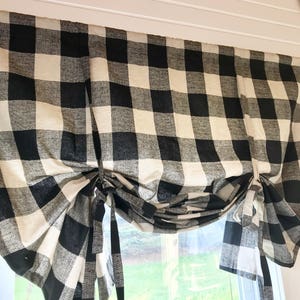 Black and Natural Buffalo Check Tie-Up Valance: Designer Plaid Shade