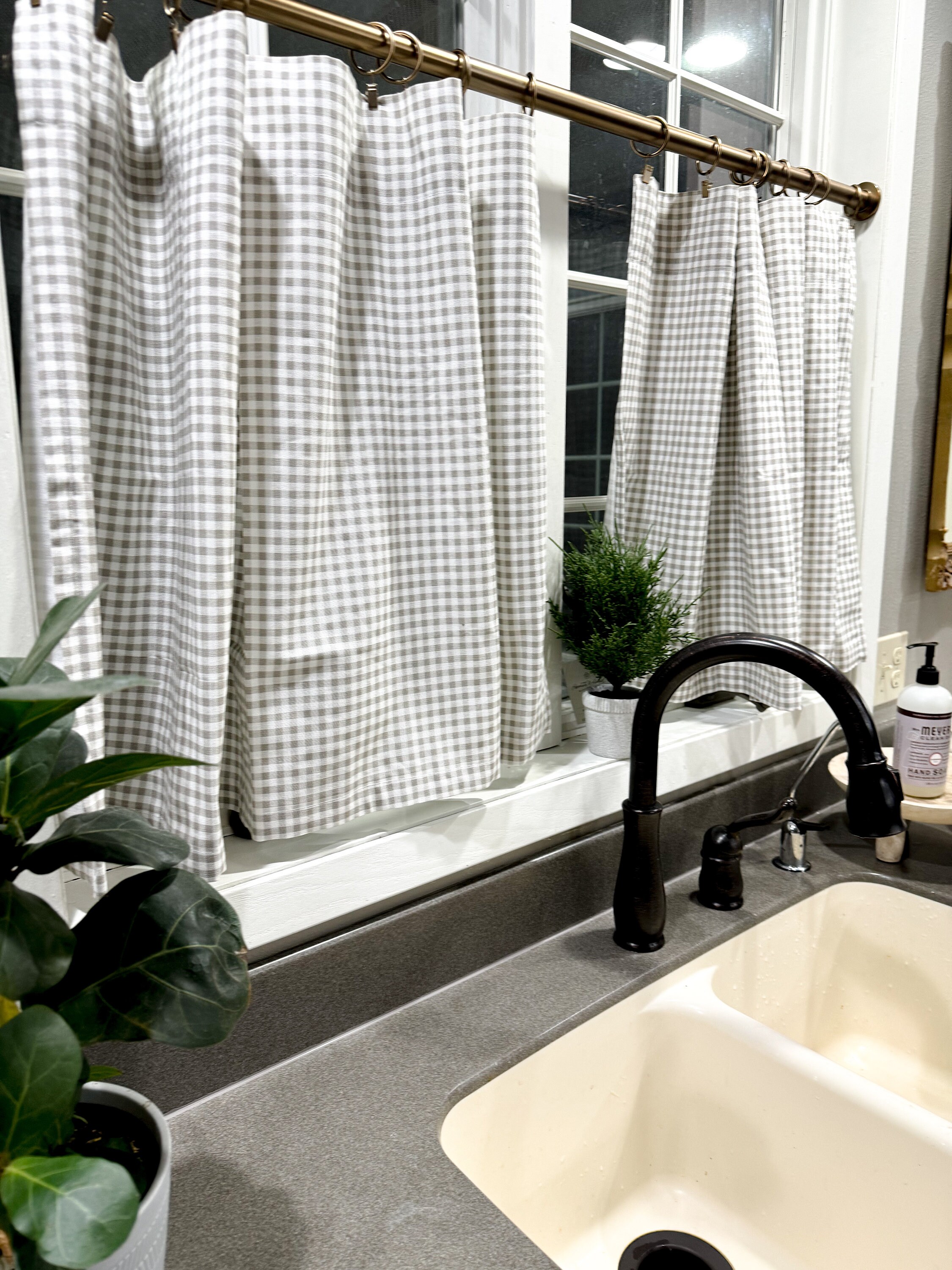 Bapawfish Red Burgundy Buffalo Plaid Check Tier Curtains 24 Inches Long For Kitchen,Gingham Farmhouse Rod Pocket Half Window Cafe Curtains Bathroom For Window, 28\" X 24\", Red/White, Set Of 2