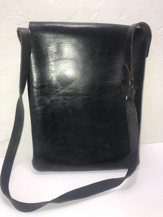 Motorcycle Thick Leather Handcrafted Shoulder Bag - image 2