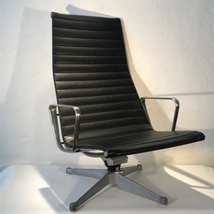 Vintage Eames Aluminum Group Lounge Chair for Herman Miller