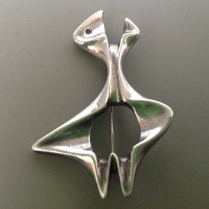 1950&#39;s Handmade Georg Jensen Style Modernist Design Sterling Silver Brooch Pin