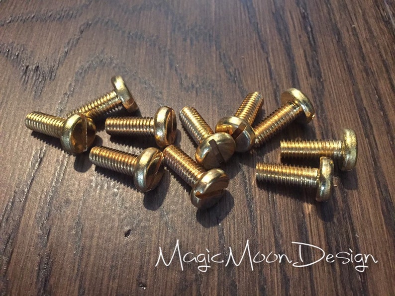 M6 x 16 Pan Slotted Machine Screw Brass Quantity 10